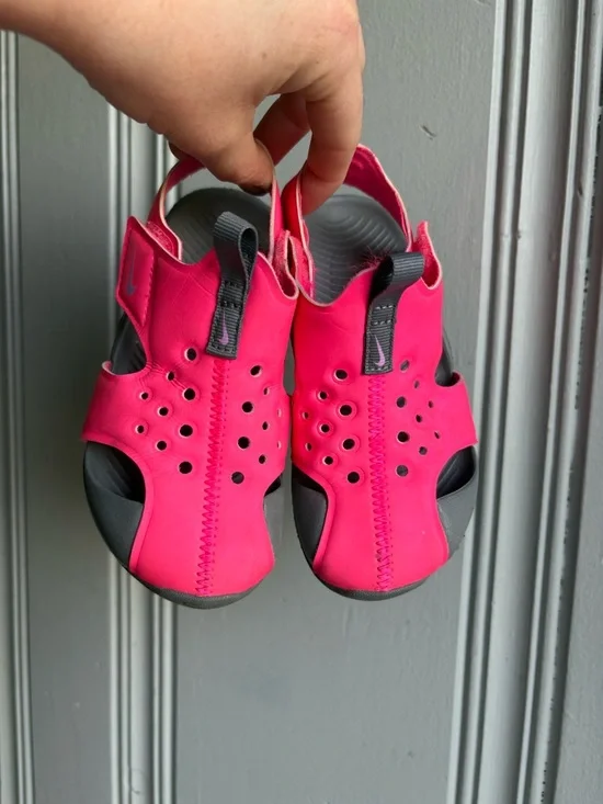 SOLD - Picture 3 of 5